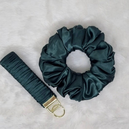 Key Fob/Scrunchie Set Green Satin